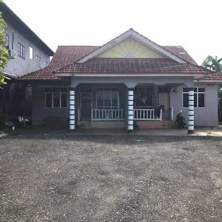 קואלה טרנגאנו Cozy Homestay Che Yang מראה חיצוני תמונה